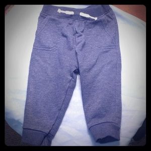 Baby boy sweatpants with real pockets 12m🌻